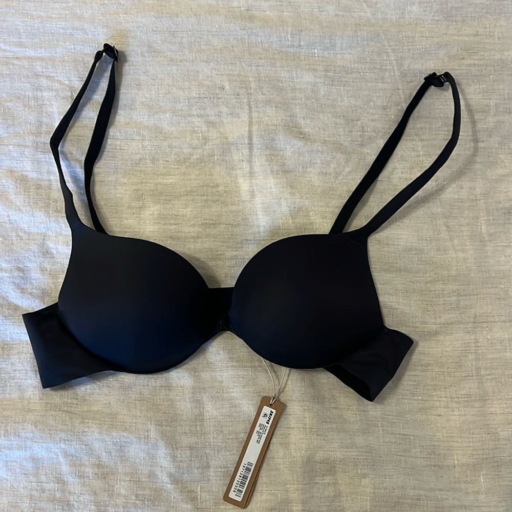 Skims ultimate push up plunge bra